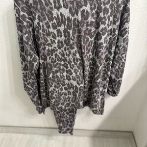 BP Gray Leopard Print Lounge Set